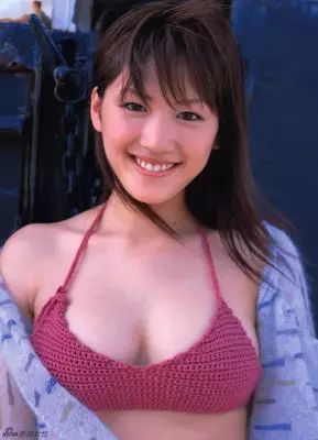 13年最美女优排行_日本女优最美排行夺魁_2015日本最美女优排行榜